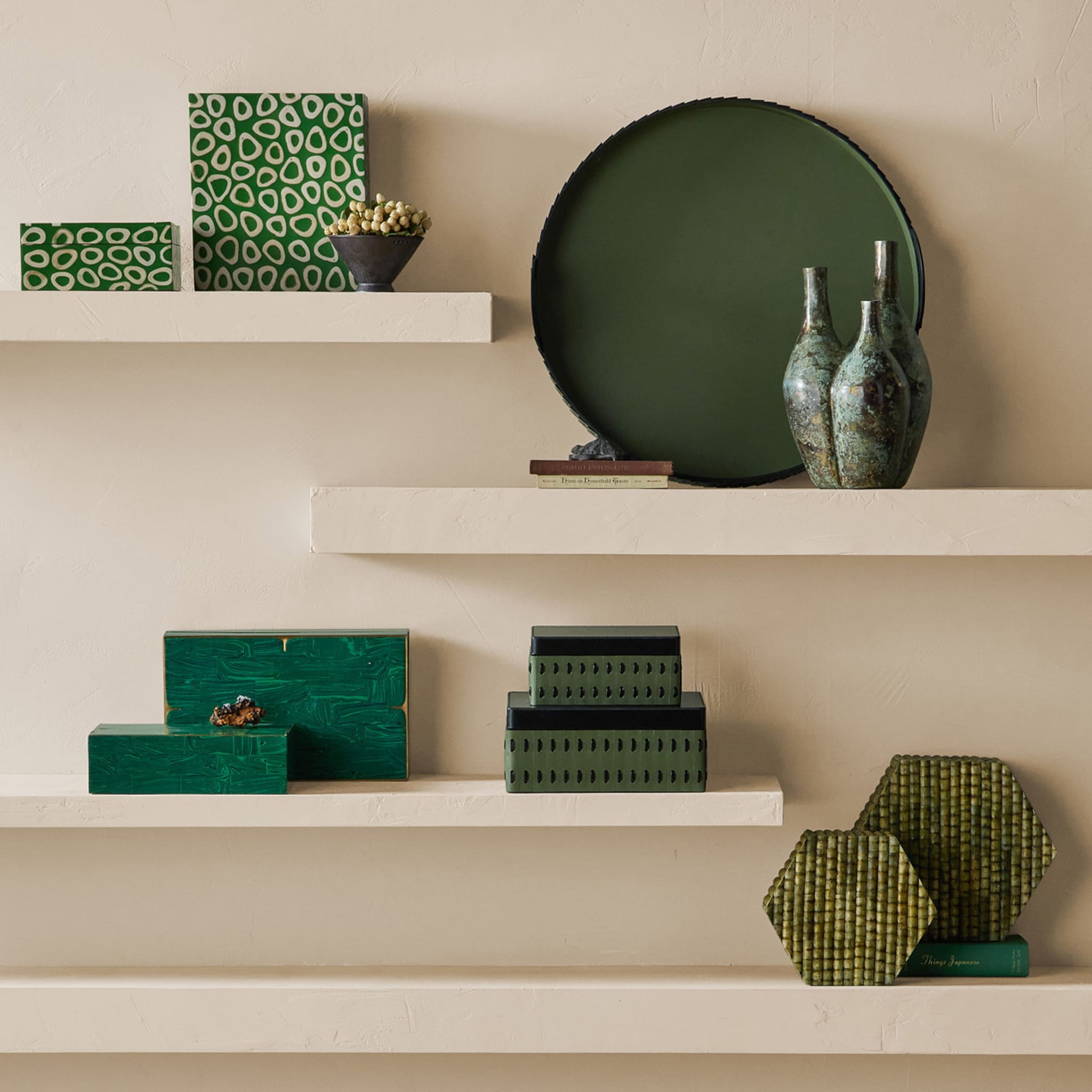 Ovoid Green