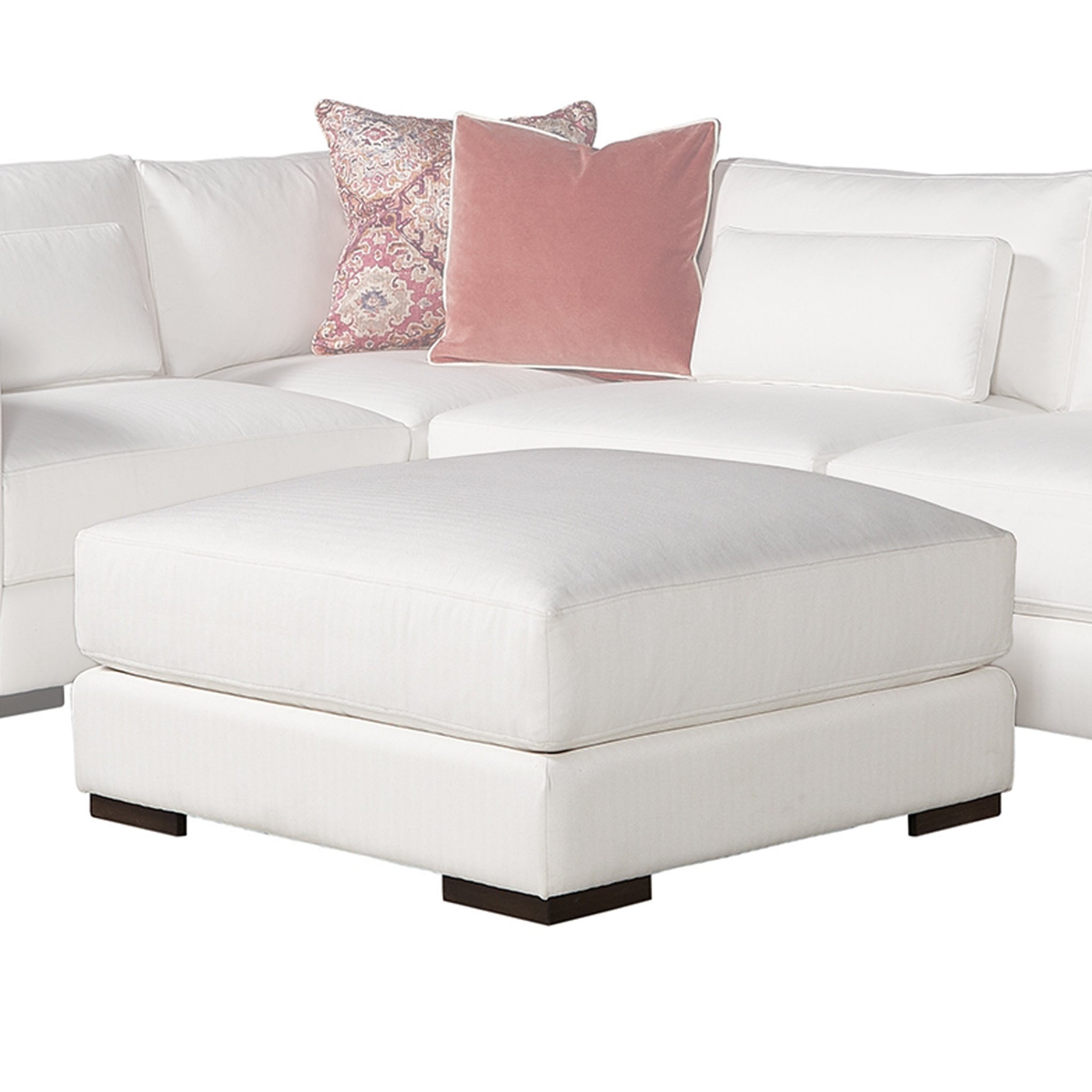 5 Reasons to Love the Lillian August Storage Bench 5 Reasons to Love the Lillian August Storage Bench